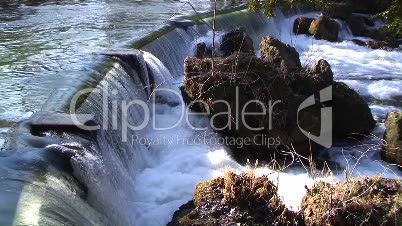 Kleiner Wasserfall