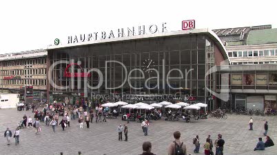 Vorplatz Köln Hauptbahnhof