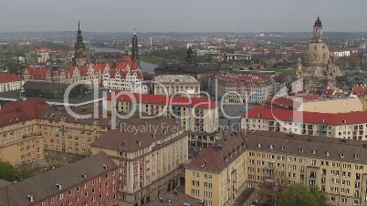 Blick über Dresden vom Rathausturm