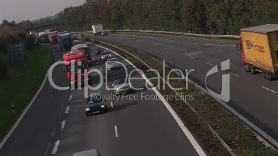 Verkehr auf Autobahn