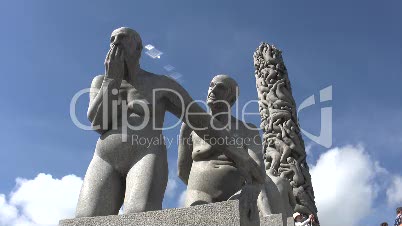 Vigelandpark in Oslo mit Monolith,und Skulpturen