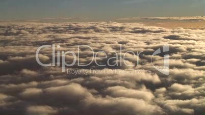 Flug über den Wolken 10