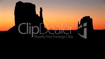 Monument Valley, sunrise