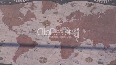 Weltkarte aus Mosaiksteinen - Platz in Lissabon