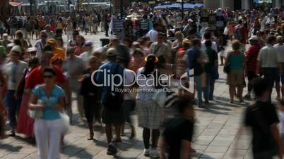 People walking in Venice. Time lapse.