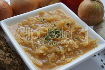 zwiebelsuppe