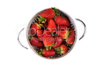Erdbeeren im Sieb