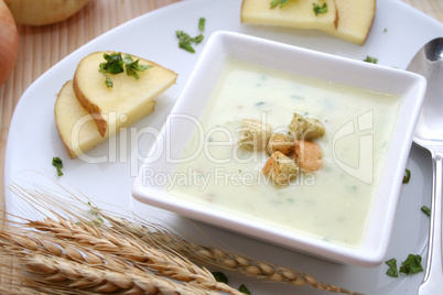 kartoffelsuppe