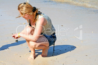 Frau am Strand