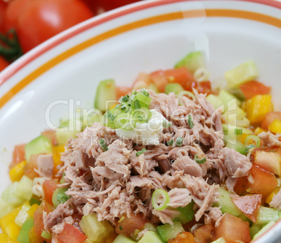 Salat mit Thunfisch