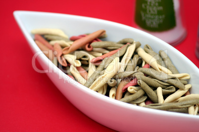 Fusilli tricolore