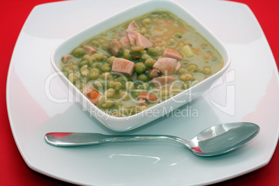 Erbsensuppe