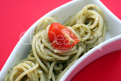 Pasta mit Pesto