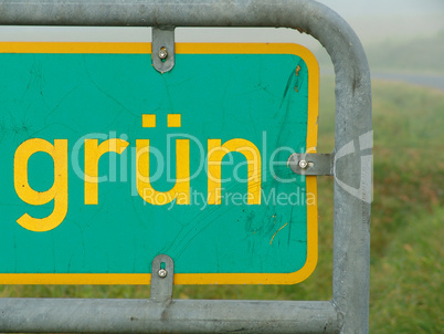 grün