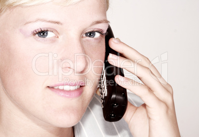 Am Telefon