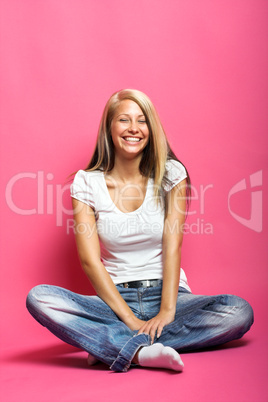 Frau mit rosa Hintergrund 9