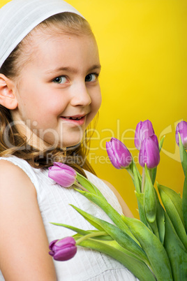 Mädchen mit Tulpen 2
