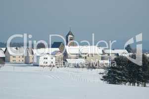 Dorf im Winter