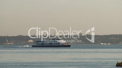 Fast catamaran ferry