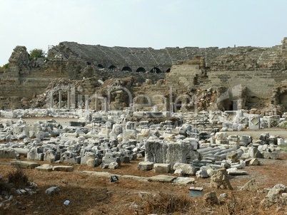 Agora und Amphitheater in Side