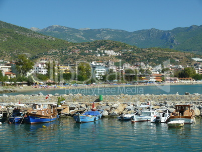Boote im Hafen von Alanya