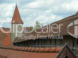 Stadtmauer und Wehrturm in Rothenburg