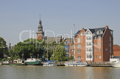 Boote auf der Ems in Leer