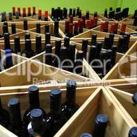 Weinregal / shelf with wine bottles