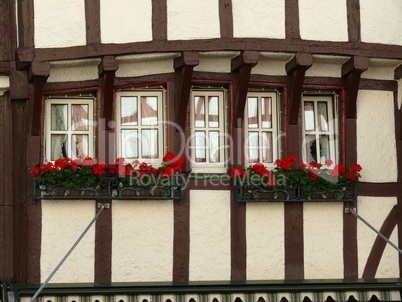 Fenster an einem Fachwerkhaus in Bernkastel-Kues
