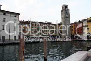 Hafen und Marktplatz von Riva del Garda