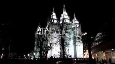 Mormon Temple in Salt Lake City Utah bei Nacht