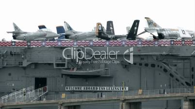 Flugzeuge auf Flugzeugträger USS Lexington