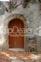 Tür an einem alten Haus in Milatos