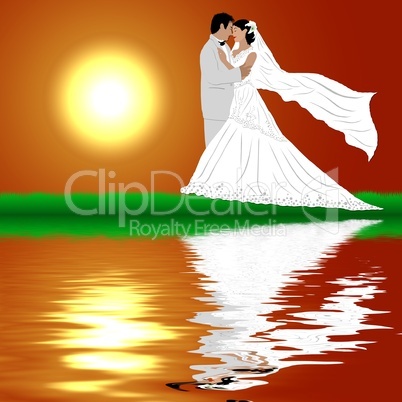 Brautpaar am Wasser im Sonnenuntergang