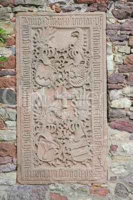 Grabplatte am Hofgut Patershausen
