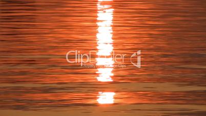 Sunset paints in reflexion II.