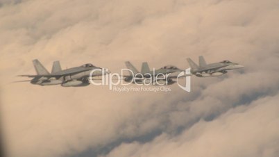 Aerial F18 x3 formation