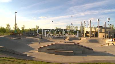 HD2009-5-10-11 skateboard park