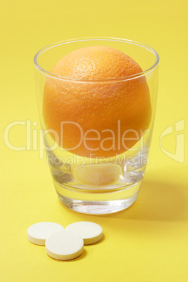 Orange im Glas