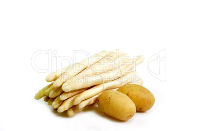 Zwei Kartoffeln mit Spargel