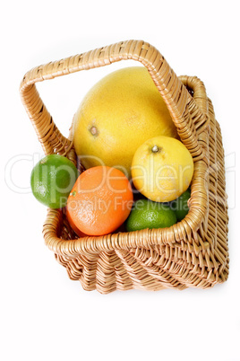 Korb mit Obst Korb mit Obst
