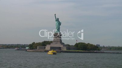 NYC ferry ride statue liberty