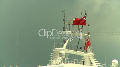 ships crowsnest flags