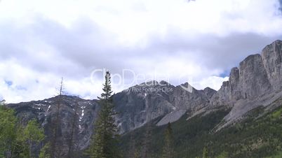 Yamnuska pan