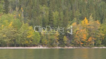 ake boat ride autumn colors