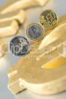 Euromünzen auf Euro-Zeichen