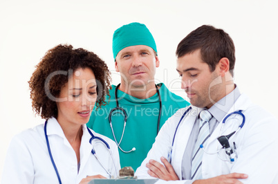 Medical team in Discussion