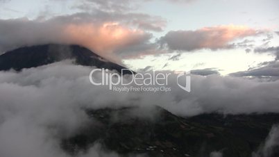 Timelapse of cloud movements over Tunguragua Volcano