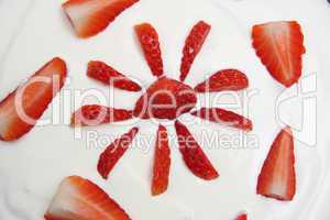 Erdbeeren in Schlagsahne