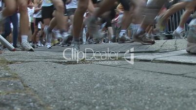 runners slow motion